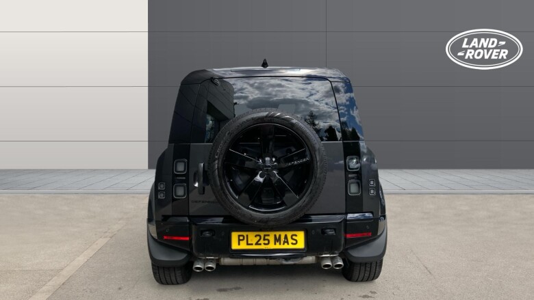 Land Rover Defender 5.0 P525 V8 90 3dr Auto Petrol Estate